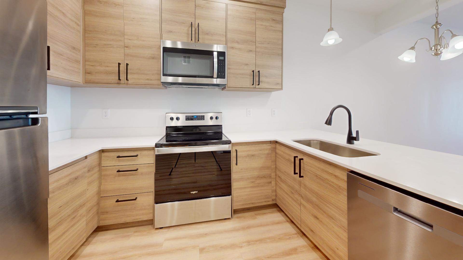 1136 W 250 S Unit 106