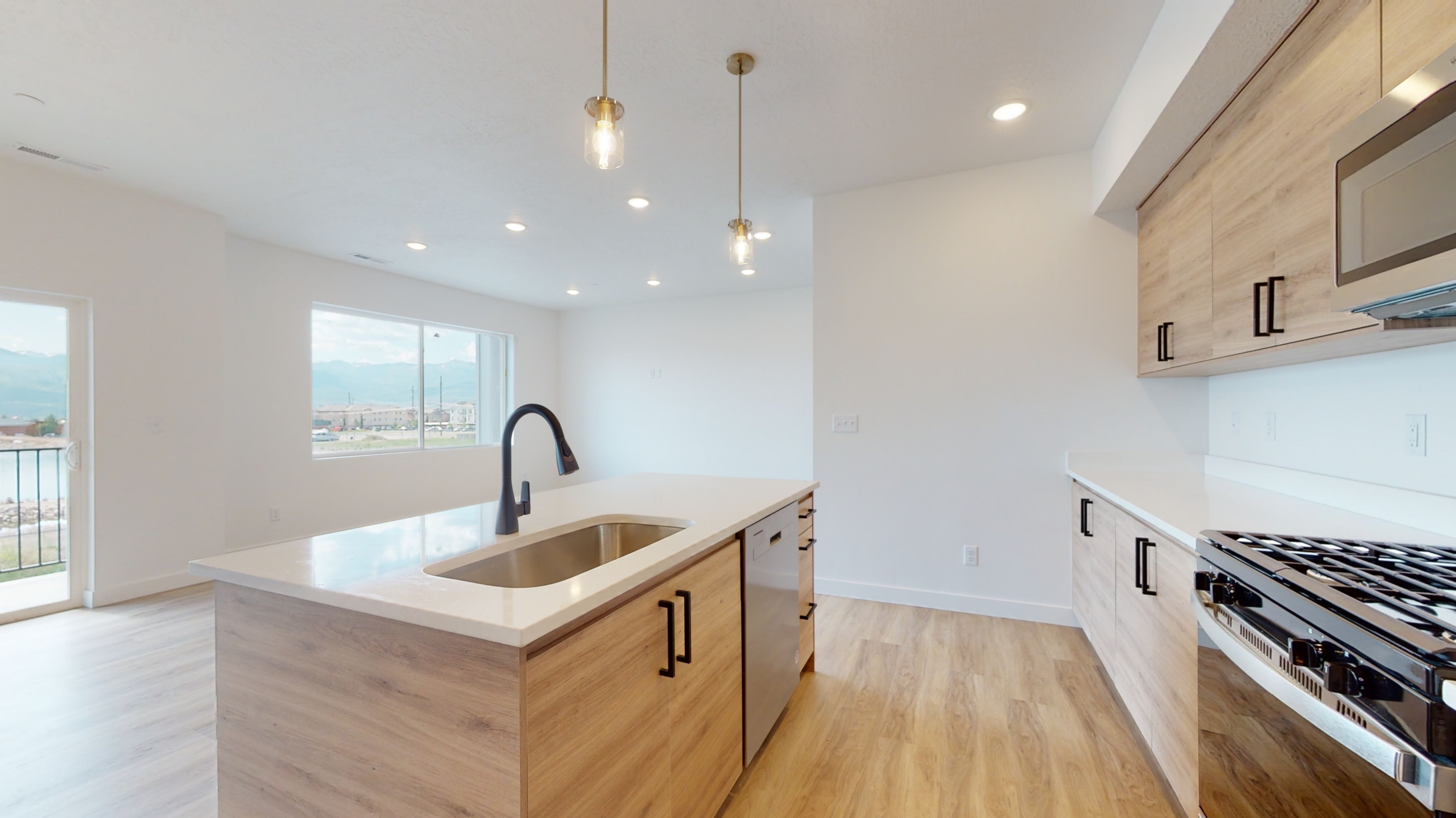 1322 South Sawmill Boulevard - 508
